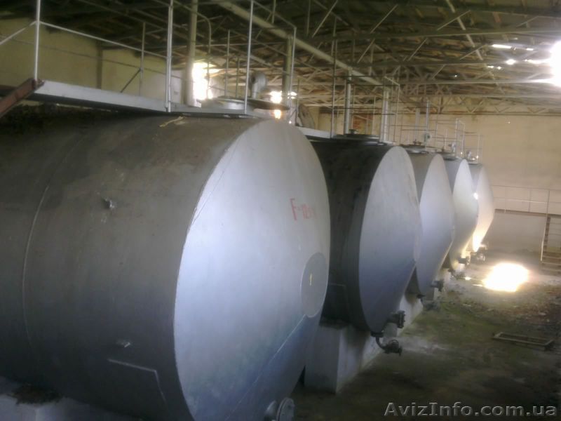 Продам емкость биметаллическую на 50м.куб. - <ro>Изображение</ro><ru>Изображение</ru> #1, <ru>Объявление</ru> #717209