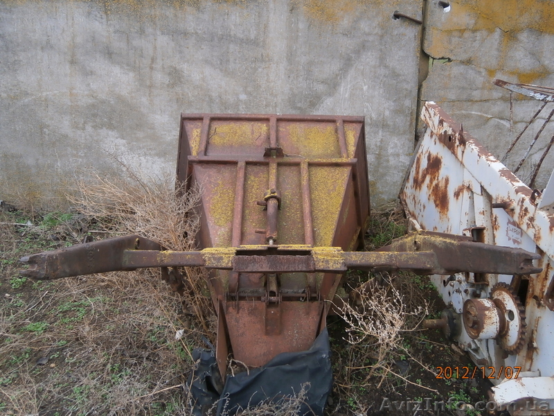 Погрузчик минеральных удобрений. - <ro>Изображение</ro><ru>Изображение</ru> #1, <ru>Объявление</ru> #804648