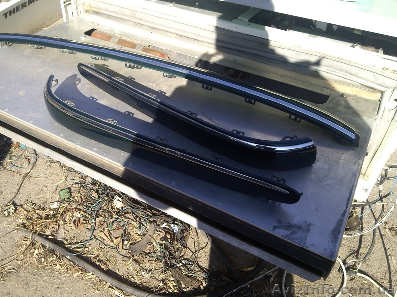 Накладки заднего бампера Mercedes - <ro>Изображение</ro><ru>Изображение</ru> #1, <ru>Объявление</ru> #862155