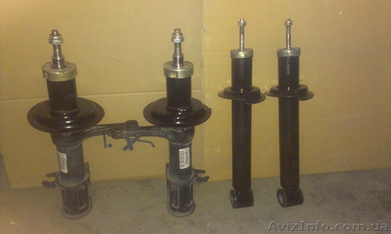 Продам амортизаторы б/у для ВАЗ 2110-12. - <ro>Изображение</ro><ru>Изображение</ru> #1, <ru>Объявление</ru> #977838