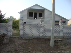 Недостроеный дом с участком - <ro>Изображение</ro><ru>Изображение</ru> #1, <ru>Объявление</ru> #61155