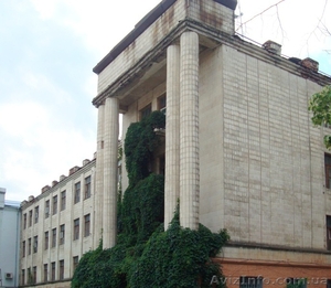 Продаётся торгово-офисное здание