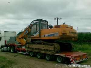 Перевозки негабарита,  техники,  тралом,  негабарит,  тяжеловсный груз,  комбайнов