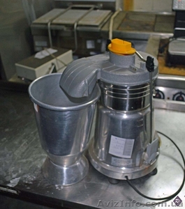 В связми с закрытием общепита, продается Соковыжималка для твердых б/у