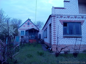Продам два дома на одном участке 10 соток под ремонт - <ro>Изображение</ro><ru>Изображение</ru> #1, <ru>Объявление</ru> #1558292