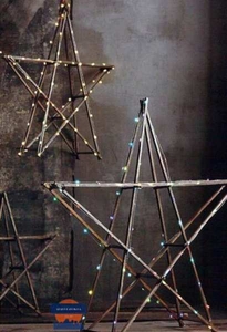 Металлическая подставка под елку. Кованая ТРЕНОГА для елки