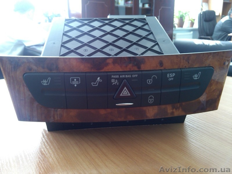 CD Changer Mercedes w211 - <ro>Изображение</ro><ru>Изображение</ru> #3, <ru>Объявление</ru> #863111