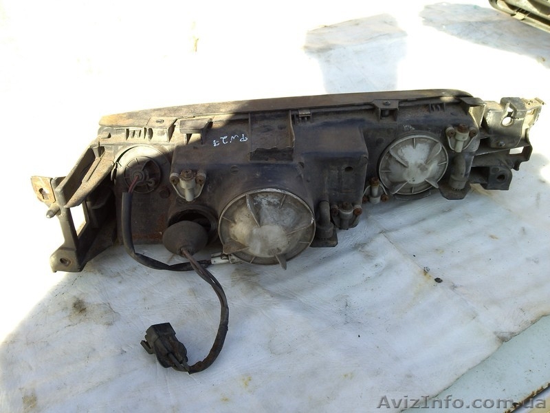 Фары Mazda 626 правая и левая - <ro>Изображение</ro><ru>Изображение</ru> #3, <ru>Объявление</ru> #862433