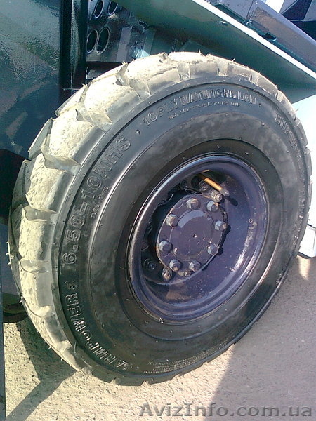 дизельный погрузчик Каматсу на 1.5 тонны - <ro>Изображение</ro><ru>Изображение</ru> #3, <ru>Объявление</ru> #876283