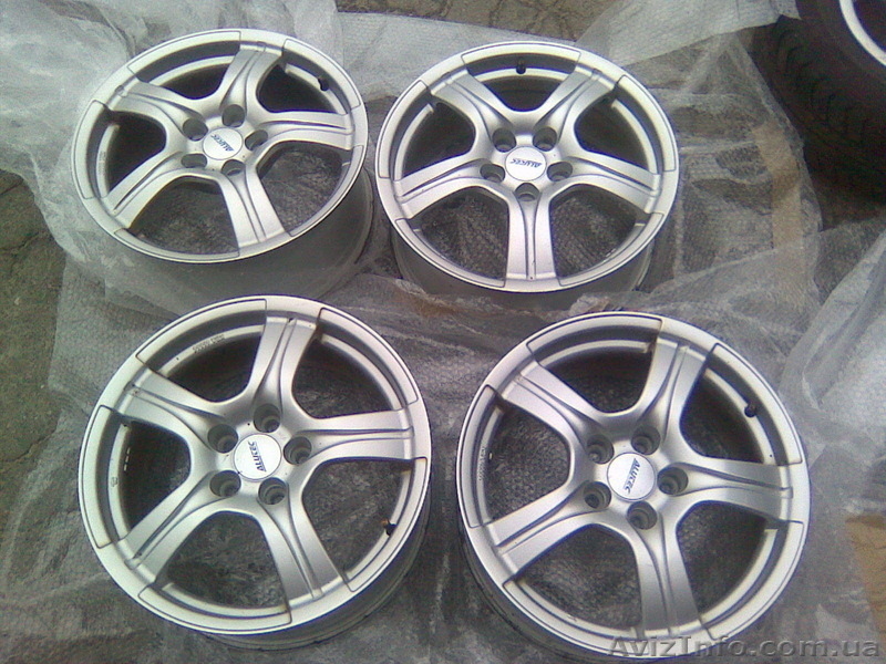 Оригинальный комплект литых дисков R13 на Ford - <ro>Изображение</ro><ru>Изображение</ru> #7, <ru>Объявление</ru> #907954