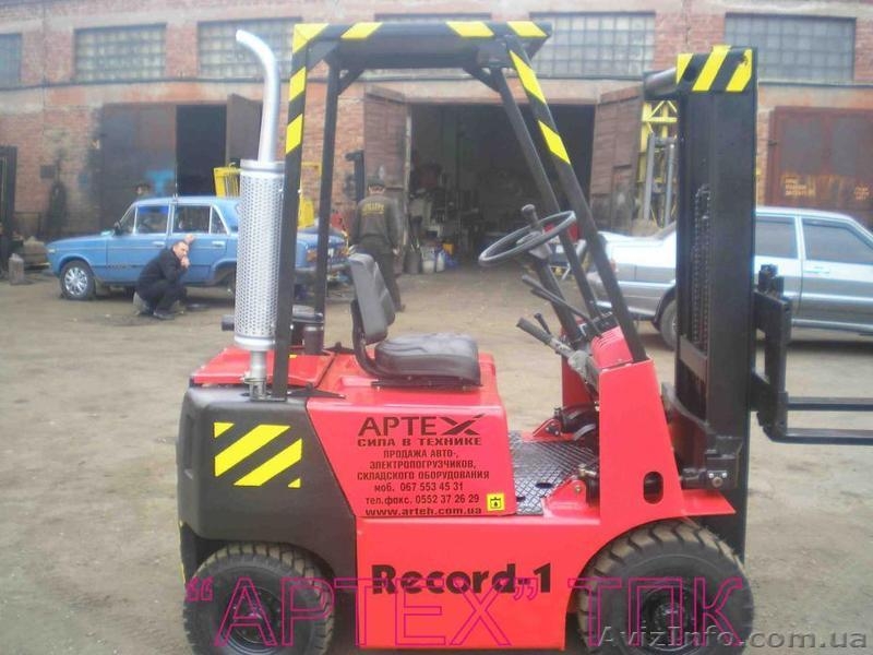 Автопогрузчик ДВ1661.28 - <ro>Изображение</ro><ru>Изображение</ru> #5, <ru>Объявление</ru> #1068523