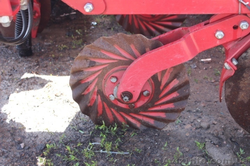 Сеялка Вега -8 бу  - <ro>Изображение</ro><ru>Изображение</ru> #4, <ru>Объявление</ru> #1621377